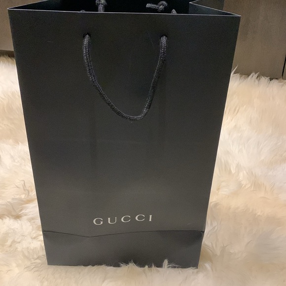 Gucci paper shopping bag Authentic - Picture 6 of 7
